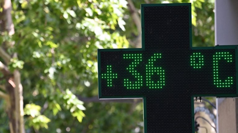 France Heatwave: 37 Departments on Red Alert