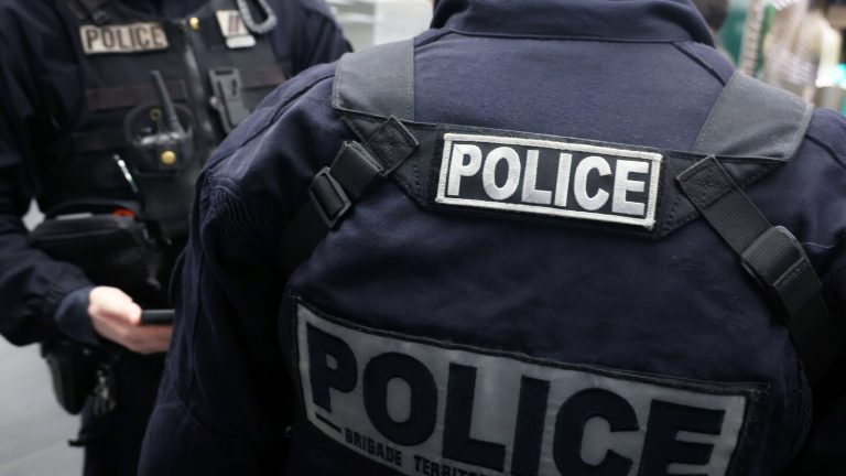 Carcassonne: Officer Investigated for Throwing Homeless Man