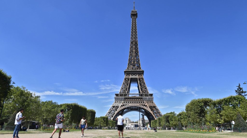 Eiffel Tower sexist exclusion sparks probe