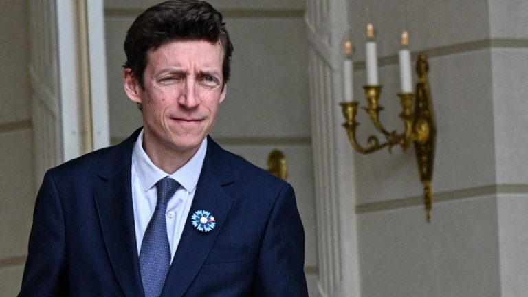 Teacher Threatened: Father Jailed in France