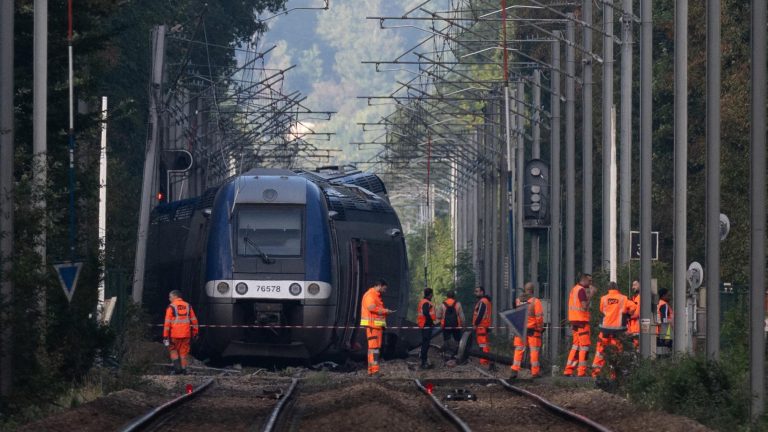 Normandy Train Derailment: Survivors Recall Horror