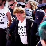 Susan Sarandon Arrested at NYC Anti-Netanyahu Protest