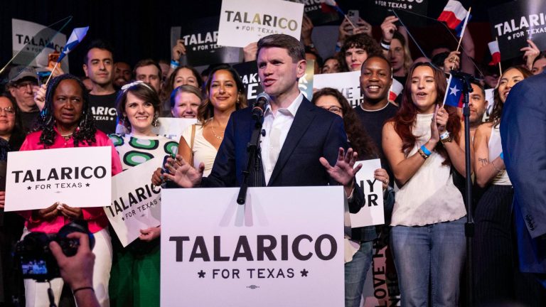 Trump's Texas Convention Reveals High Stakes for Midterms