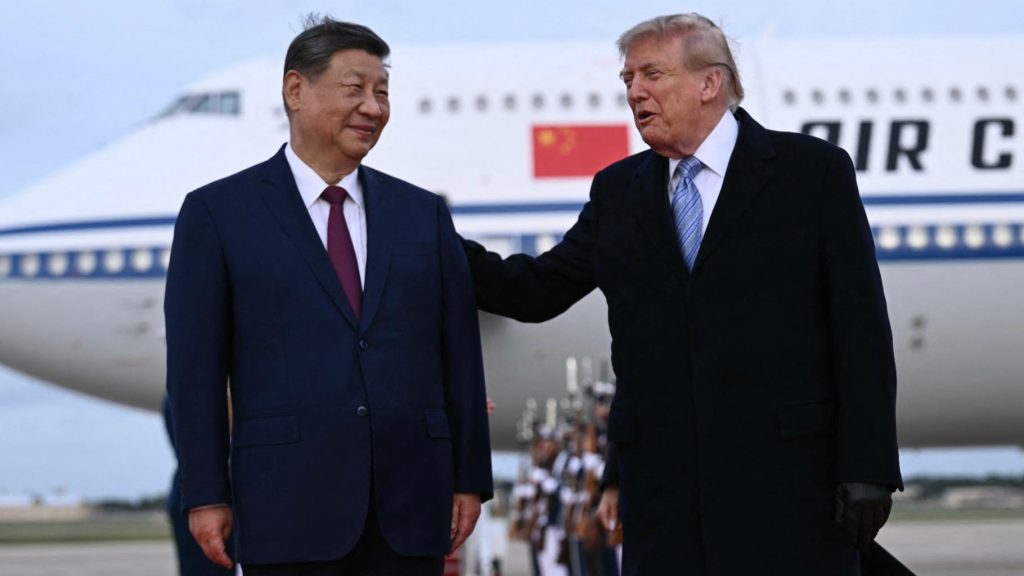Trump Rolls Out Red Carpet for Xi Jinping
