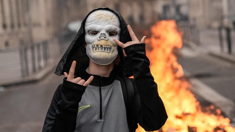 Can You Protest in a Costume on Halloween in France?