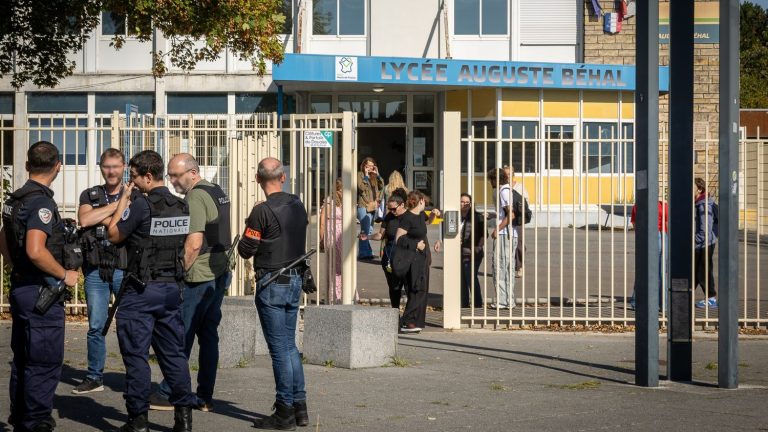 Lens Teen Loses Hand in Grenade Blast at Protest