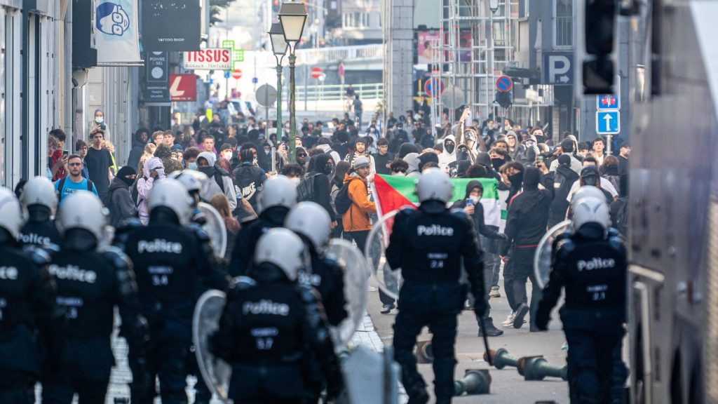 Liège Bans Gatherings After Youth Protest Violence