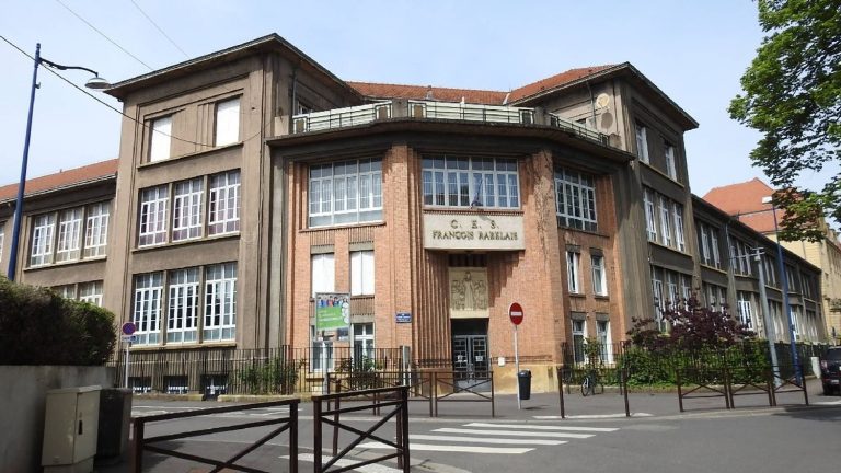 Metz School Fire Linked to Growing Student Protests