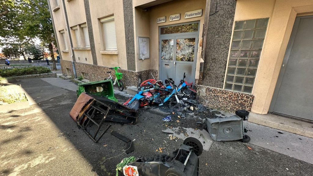 Paris School Lockdown After Mortar Fire Outside Lycée