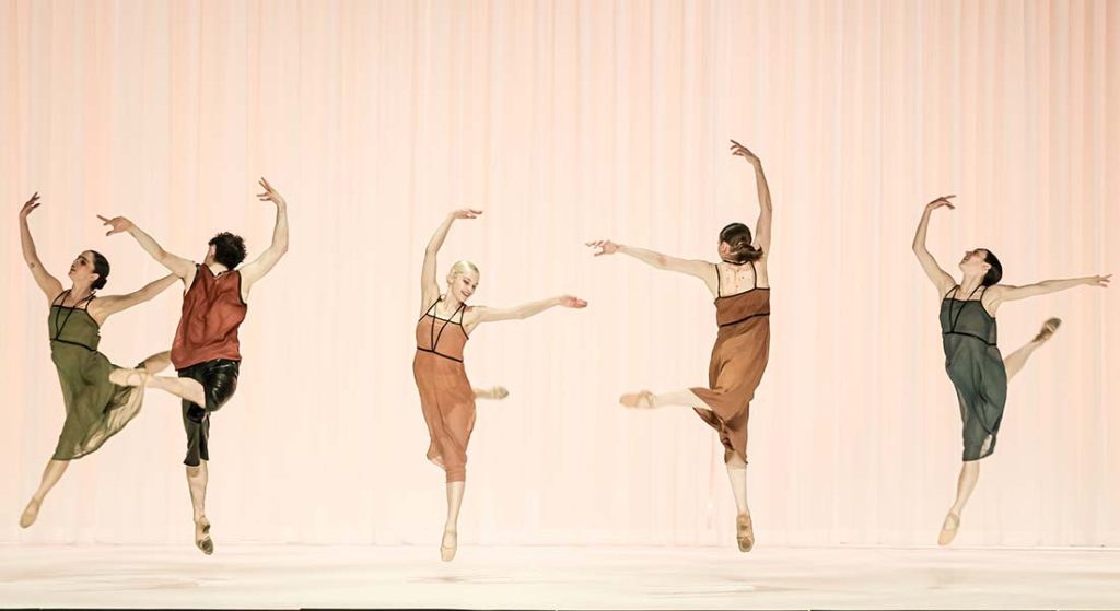 Paris Stage: Miano, La Horde and the Season's Boldest Shows