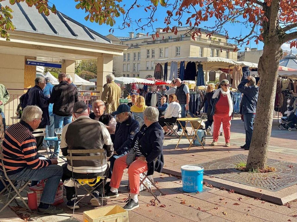 Poissy Residents Fear Months of Uncertainty After Vote Annulled