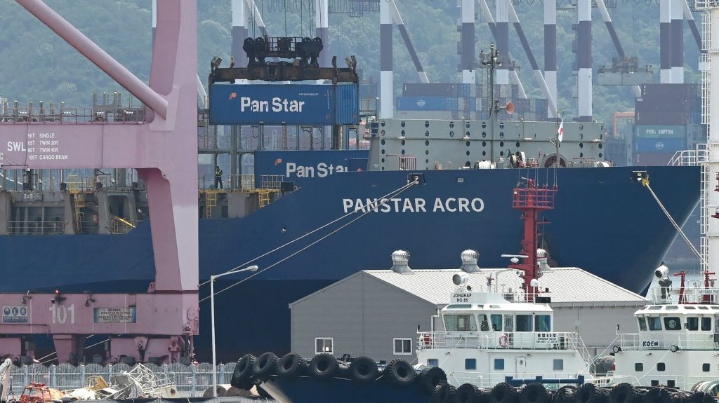 South Korean Container Ship Completes Arctic Route Test
